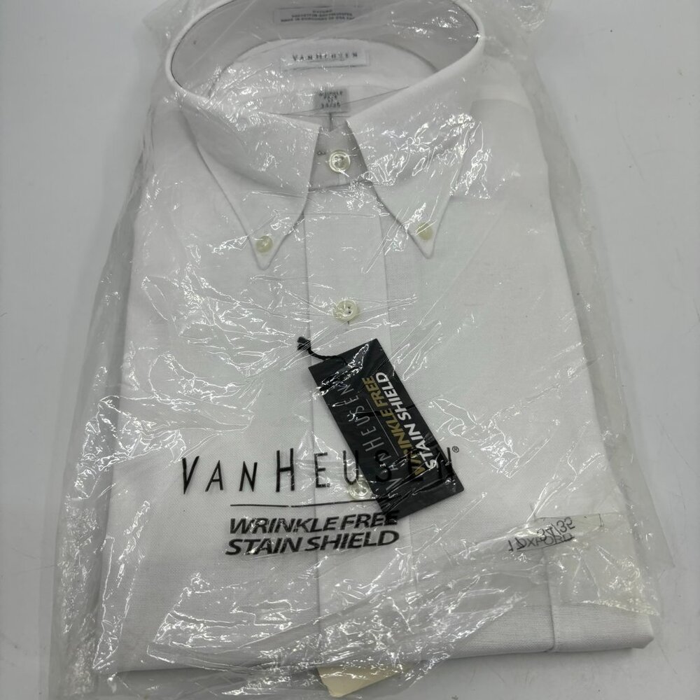 New With Tags Van Heusen Dress Shirt